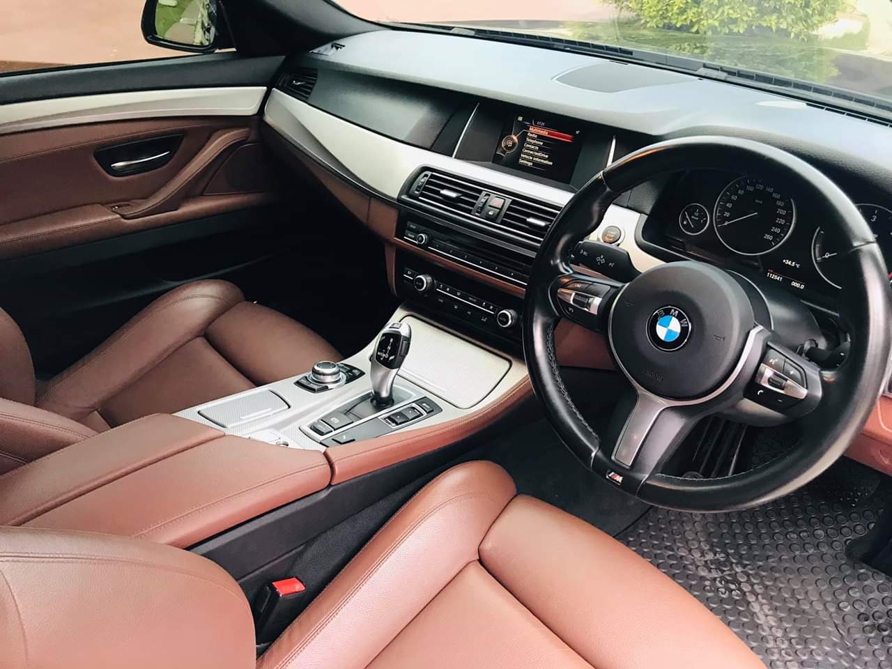 BMW 520D M SPORT LCI ปี 2015