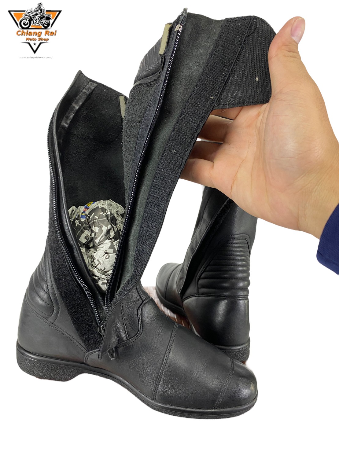 รองเท้าขี่มอเตอร์ไซด์( มือสอง) RCBS-013 Size ขนาดจากป้าย 40.5:EUR / 6.5:UK / 25:Cm.(Daytona)