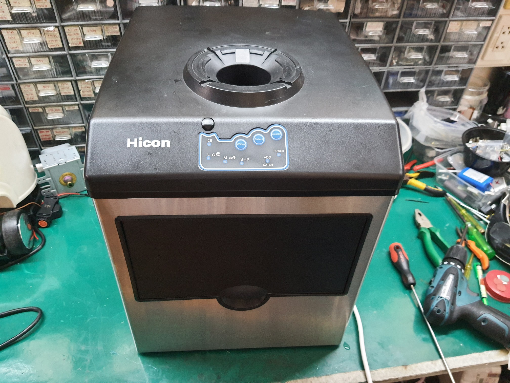 ซ่อมเครื่องทำน้ำแข็ง ยี่ห้อ HICON รุ่น HZB-25BF อาการเครื่องไม่ทำน้ำแข็ง