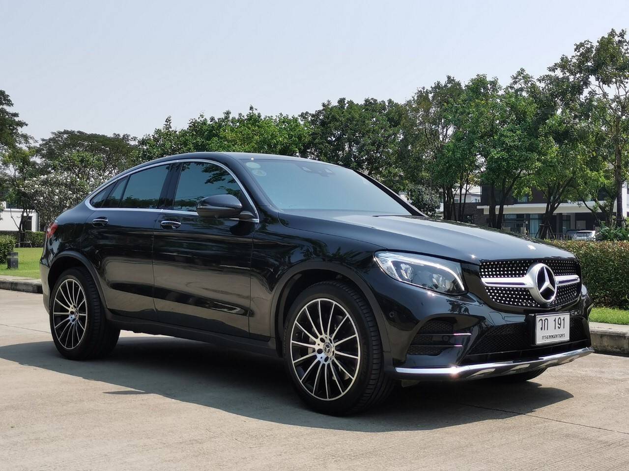 Mercedes BENZ GLC 250D COUPE AMG ปี 2017