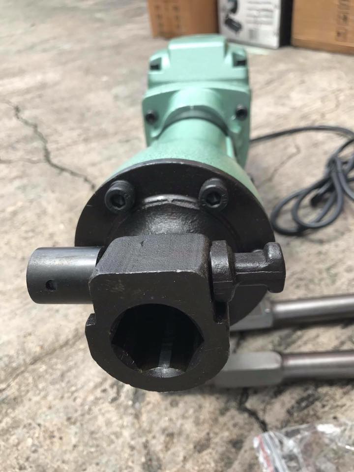 แย็กเจาะกระแทกปูน มี2รุ่น