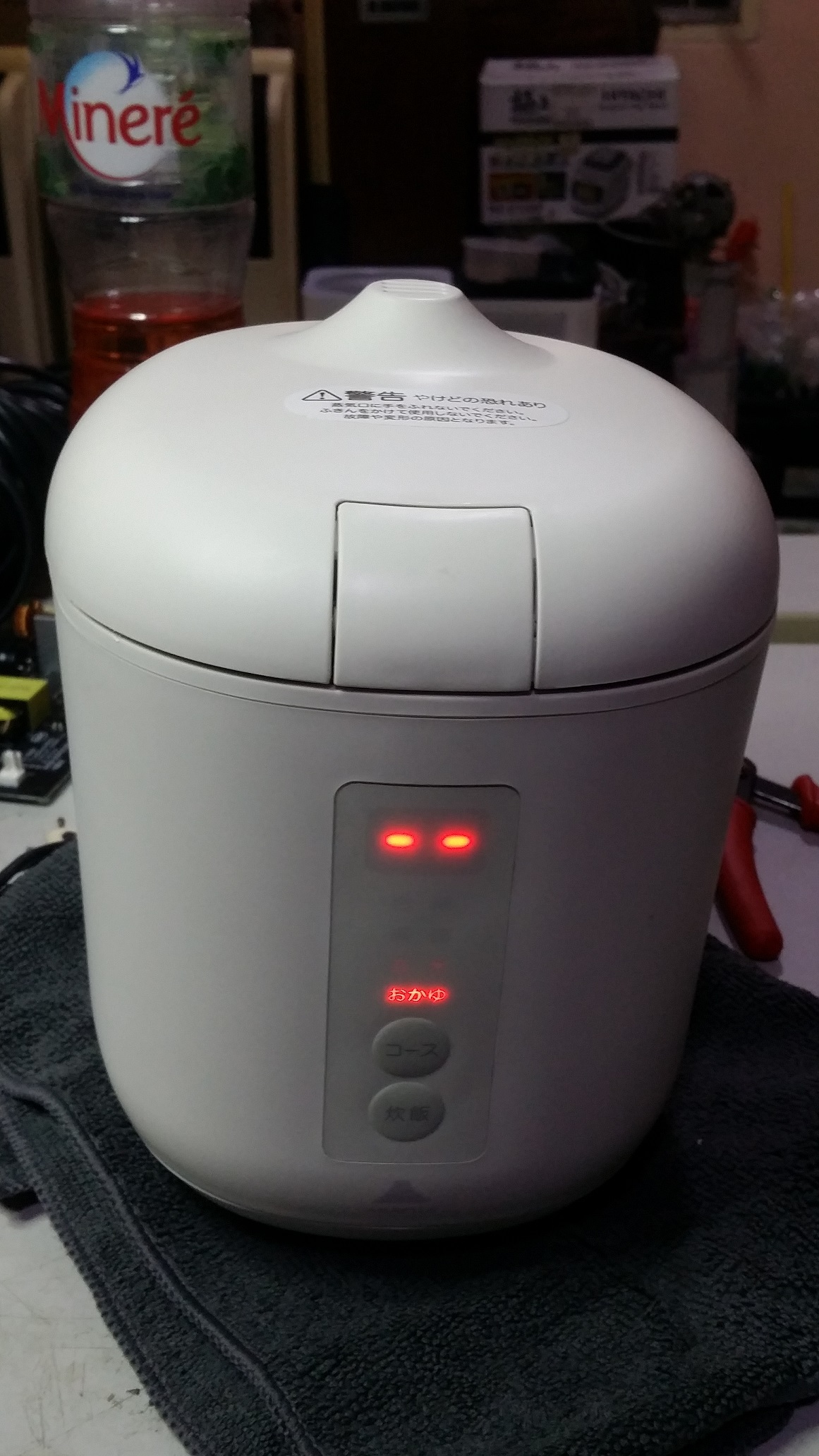 ซ่อมหม้อหุงข้าว ยี่ห้อ PODDI รุ่น AK-PD01 อาการซ๊อตดับไฟไม่เข้า