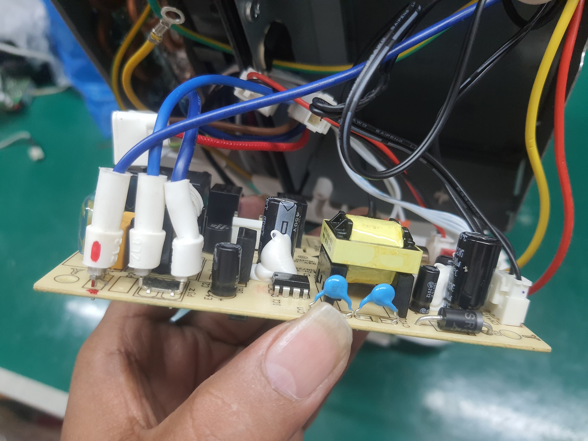 ซ่อมเครื่องดูดความชื้น ยี่ห้อ XIAOMI รุ่น WDH330EFW1 อาการเครื่องไม่ทำงาน