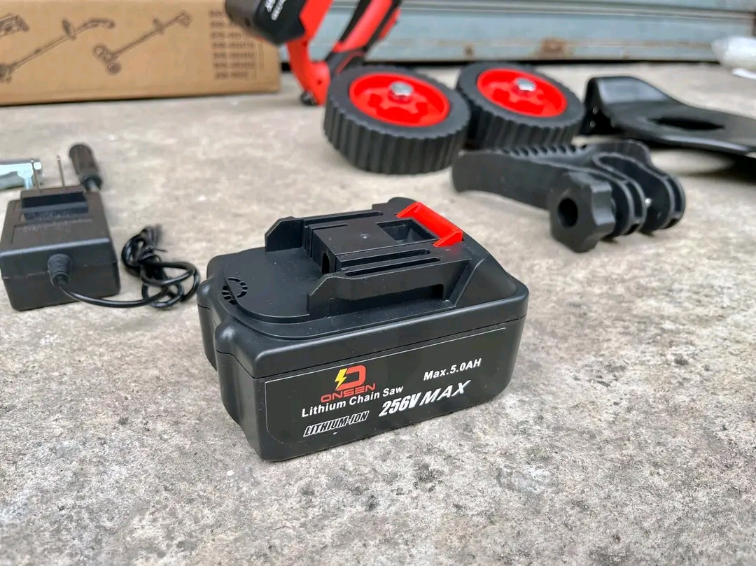 เครื่องตัดหญ้าไร้สายพับได้ รุ่น 256V ยี่ห้อ Onsen พร้อมล้อ