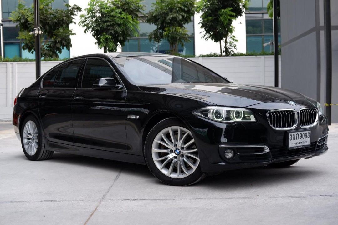 Bmw 528i Luxury LCI 2,000cc ปี 2015