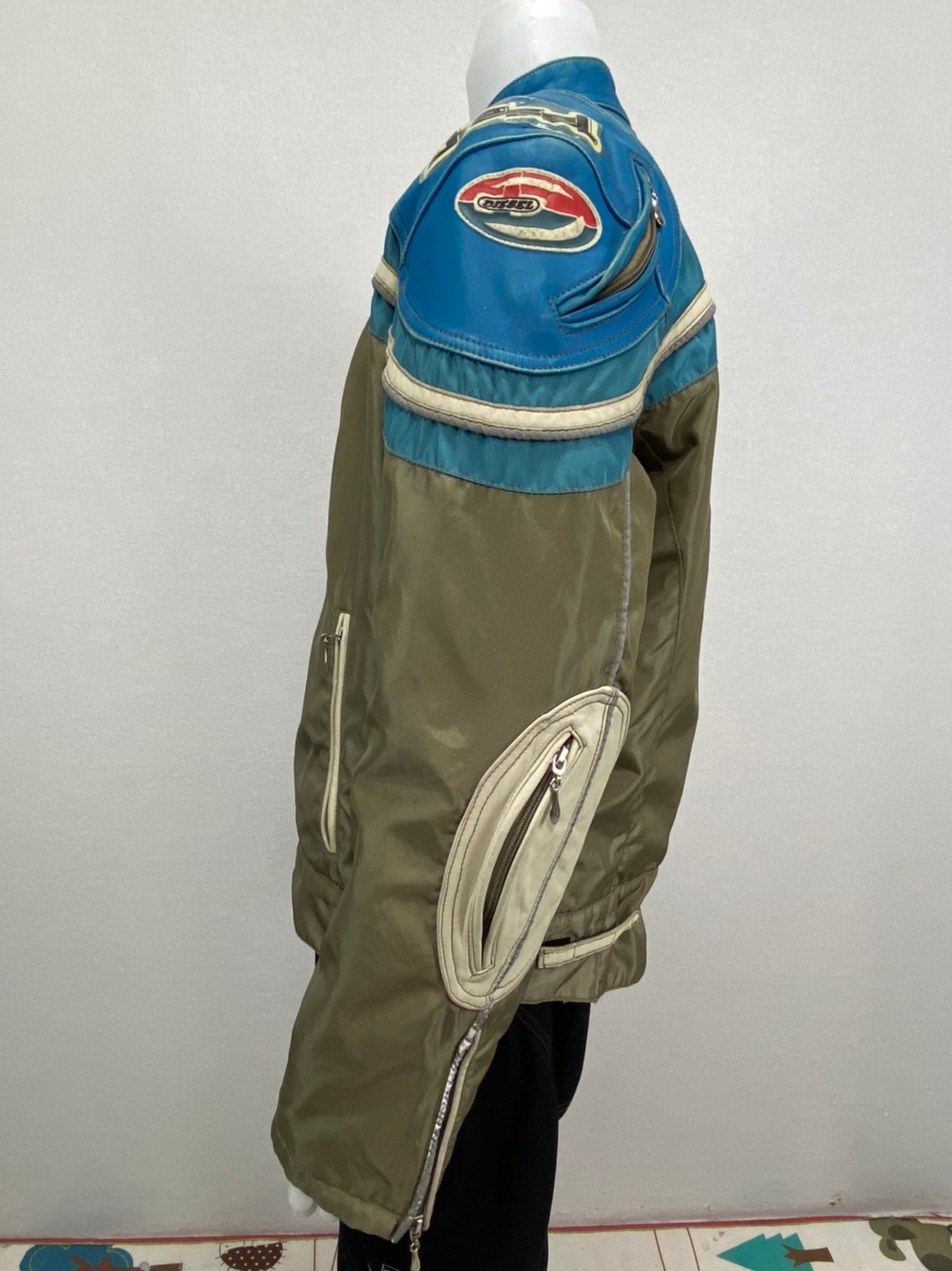 เสื้อขี่มอเตอร์ไซด์( มือสอง) RCS 704: อก 50" ยาว 26" ** DIESEL**