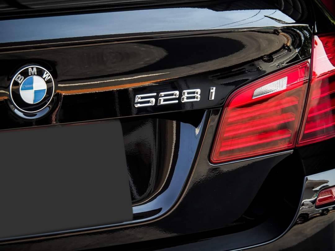 BMW 528i M Sport LCI ปี 2015 สีดำ