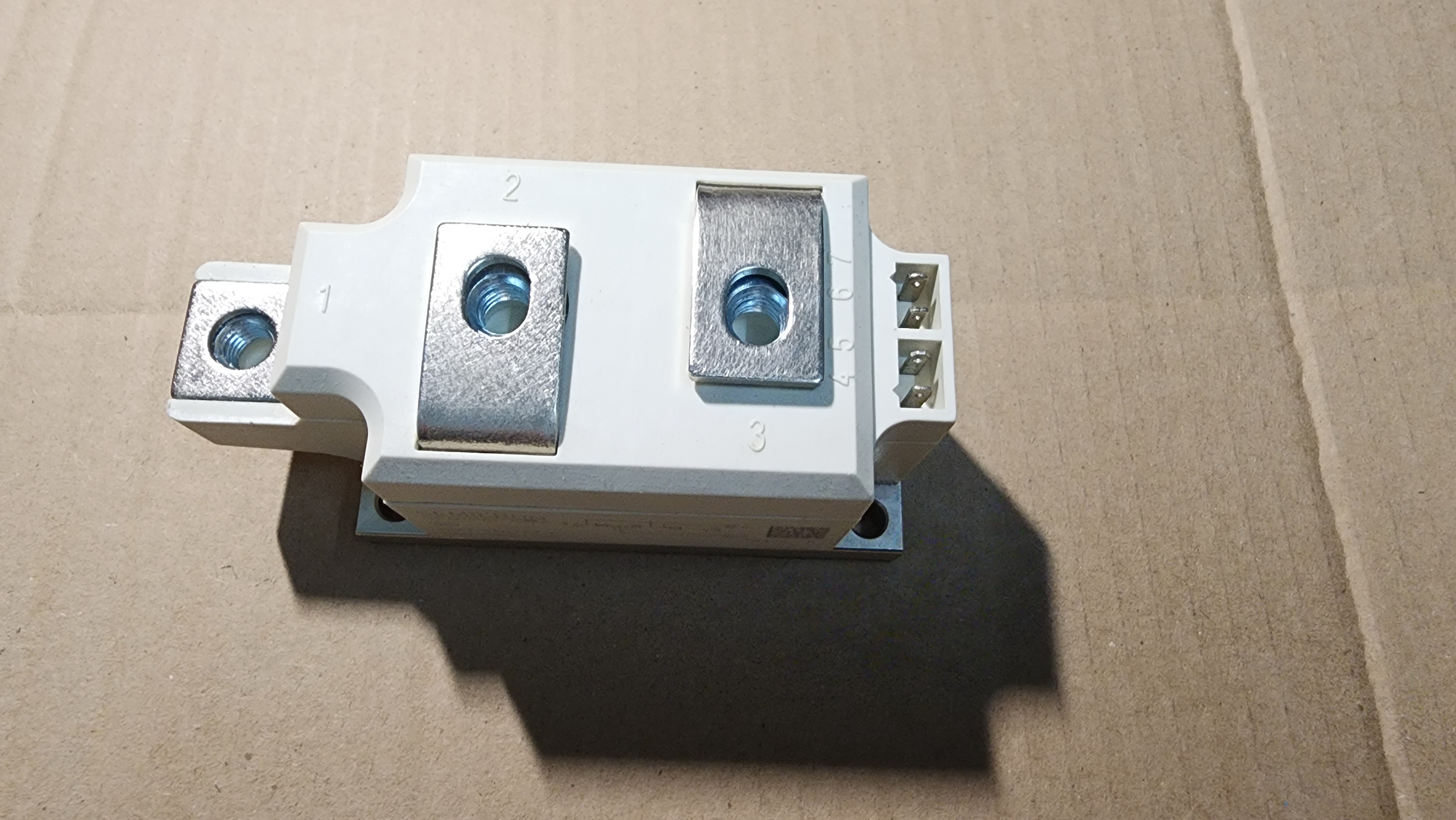 ราคา พาวเวอร์ ไดโอด ไดโอด มอดูล และ อุปกรณ์พาวเวอร์อิเล็กทรอนิกส์อื่นๆ