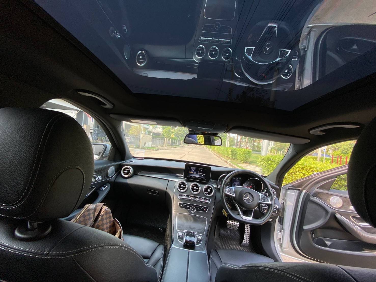 Mercedes Benz C300 AMG DYNAMIC Bluetec Hybrid ปี 2016