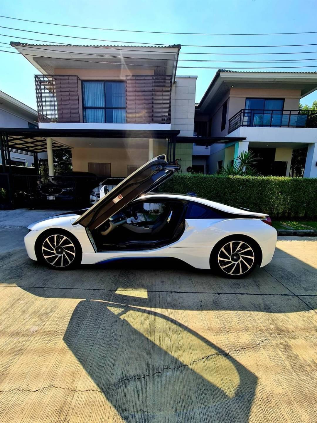 BMW I8 pure impulse ปี 2015