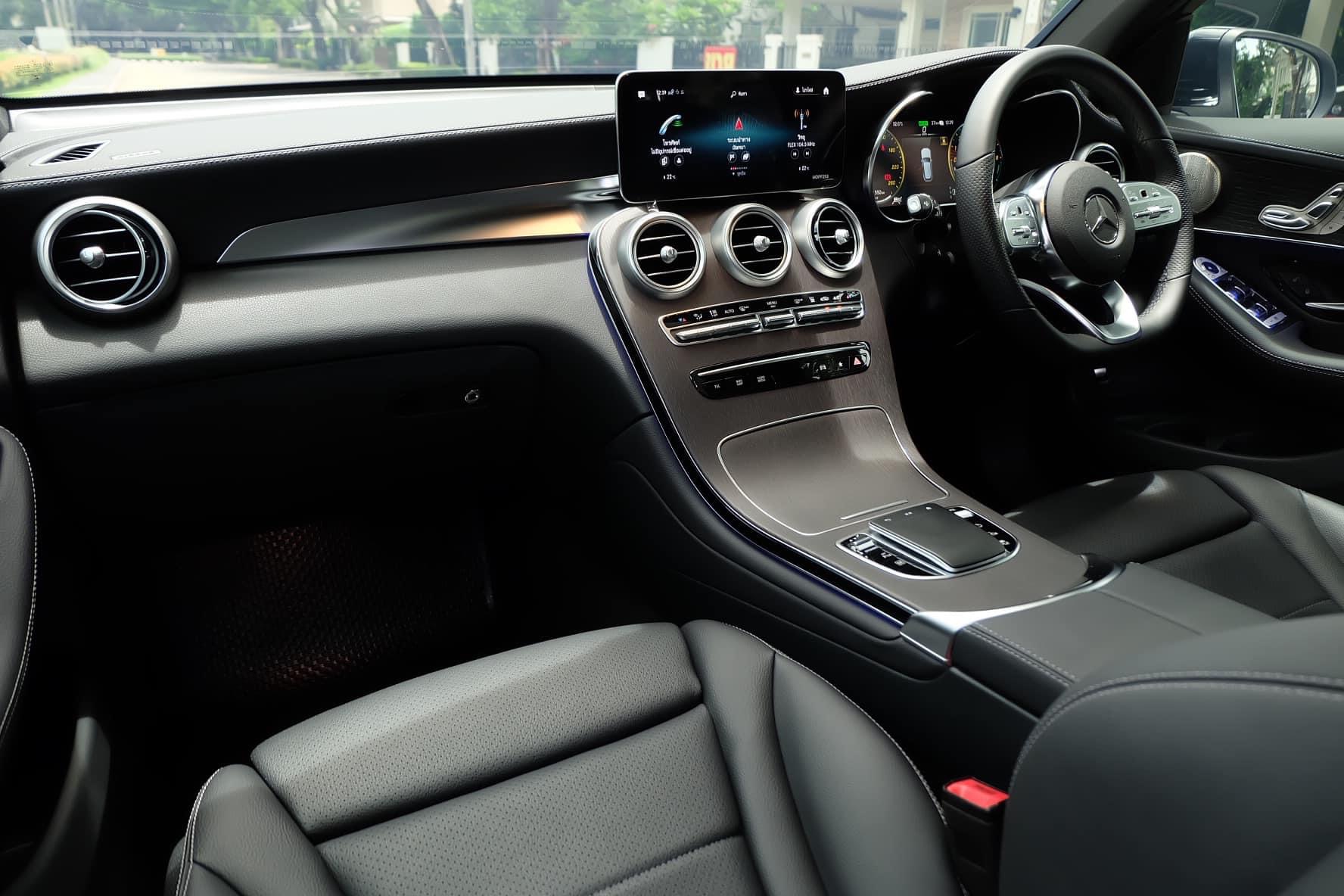 Mercedes Benz GLC 300e AMG Dynamic ปี 2021