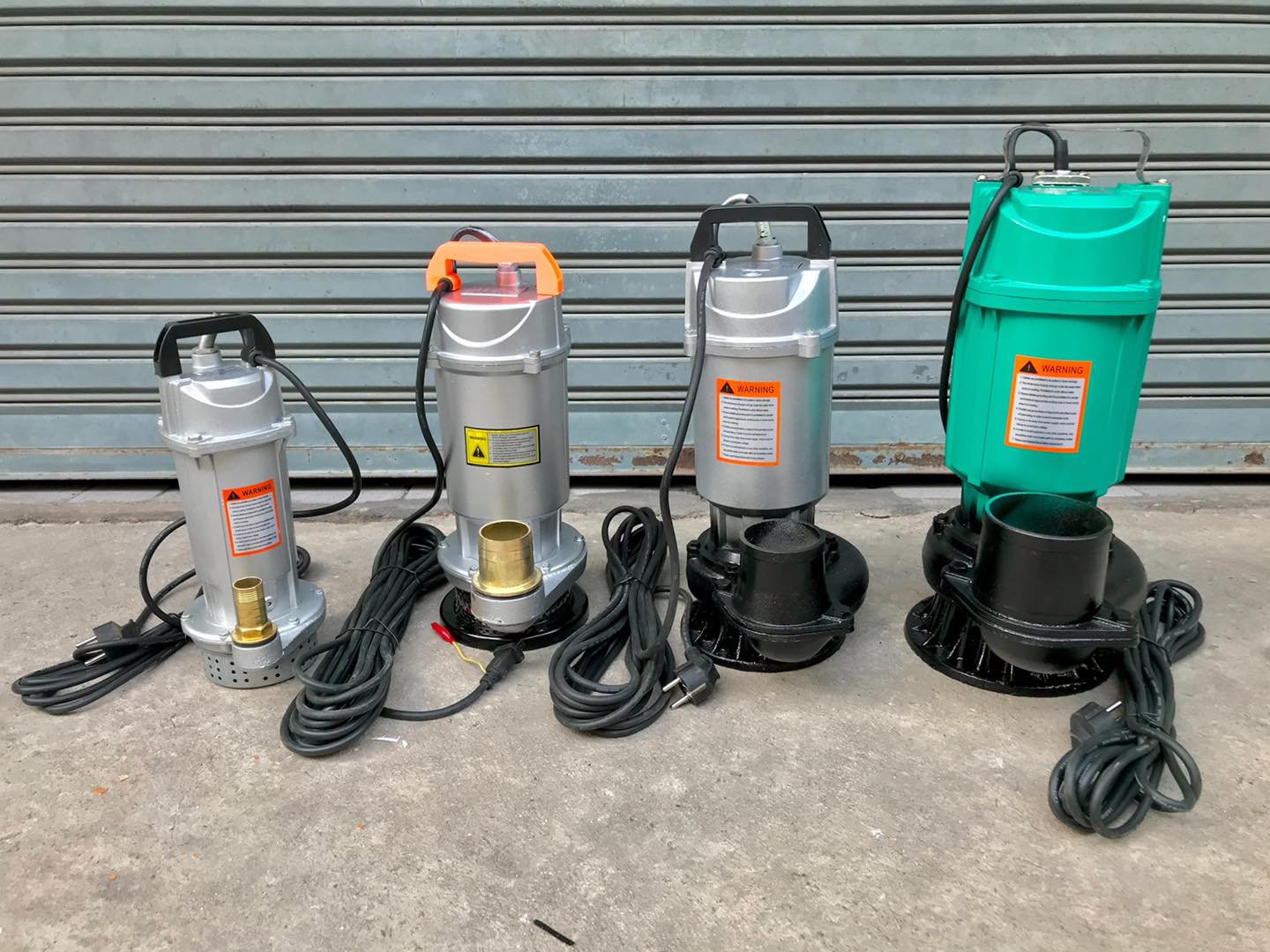 ไดโว่ ปั้มแช่ ONSEN ใช่ไฟฟ้า 220V มีให้เลือกใช้ 4 ขนาด