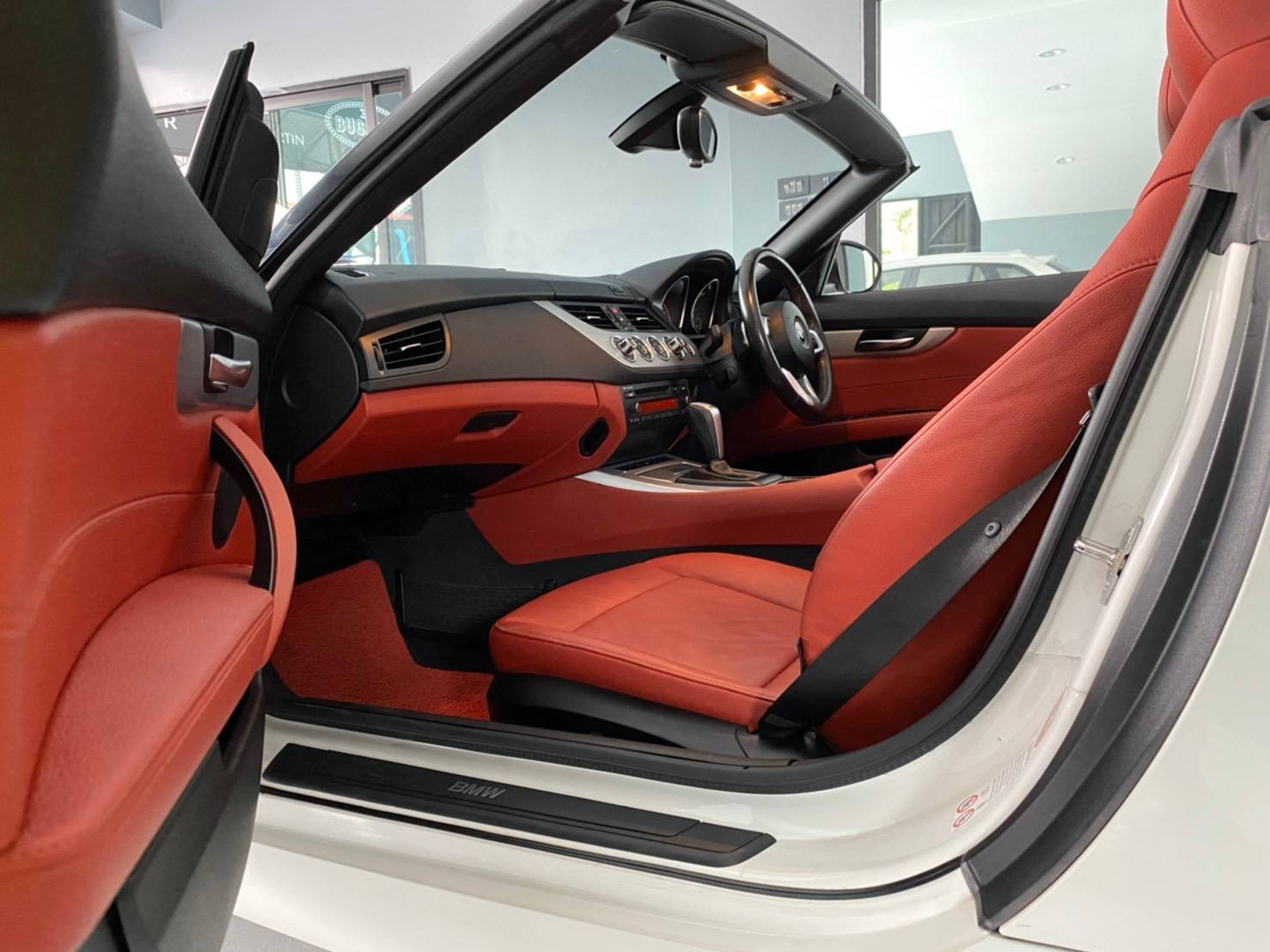 ขาย BMW Z4 M Sport SDRIVE 2.3 I RHD ปี 2010