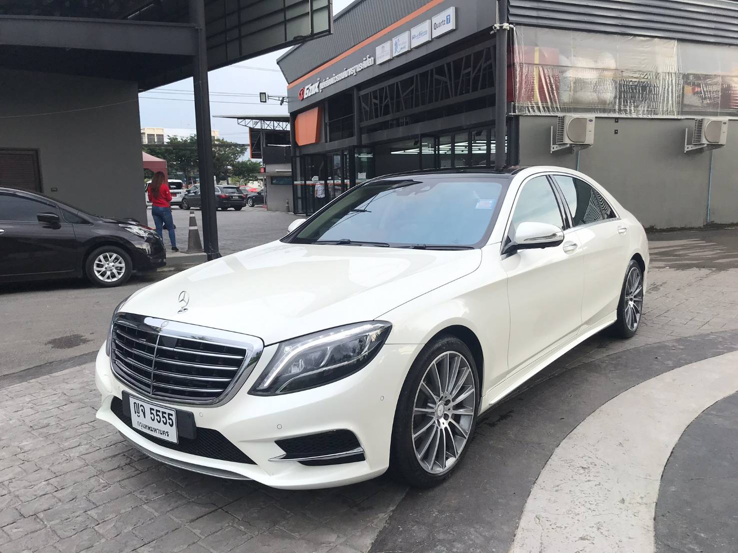 Mercedes Benz S350 d 3.0 W222 AMG Dynamic สีขาว daimond white-metallic ปี 2015
