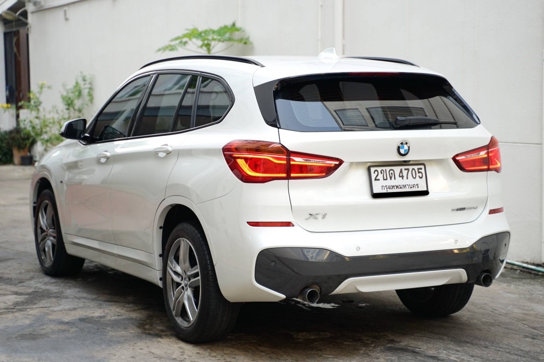 BMW X1 sDrive20d M Sport ปี 2019 จดทะเบียน 2020