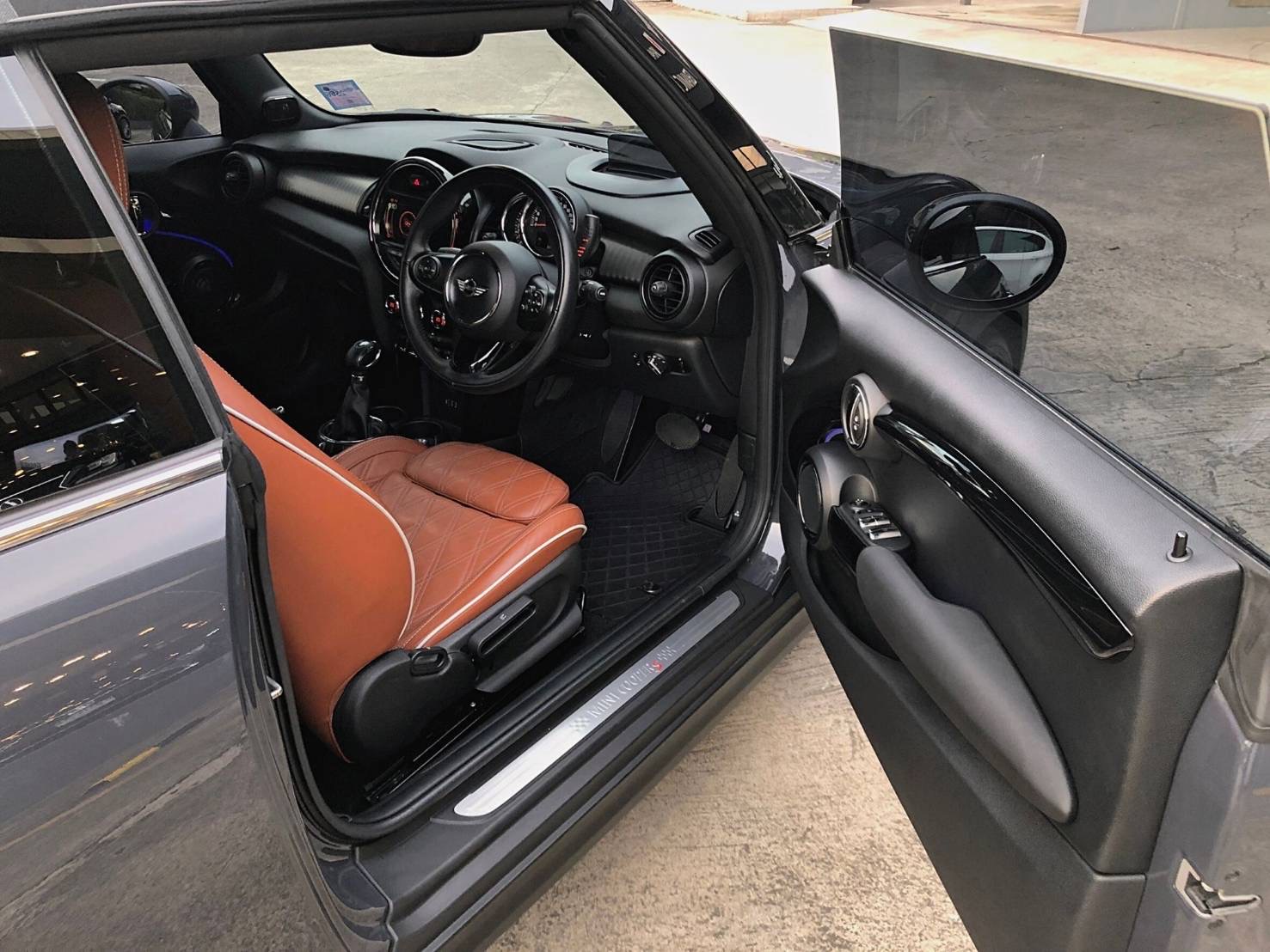 MINI COOPER S F57 CONVERTIBLE JCW ปี 2018
