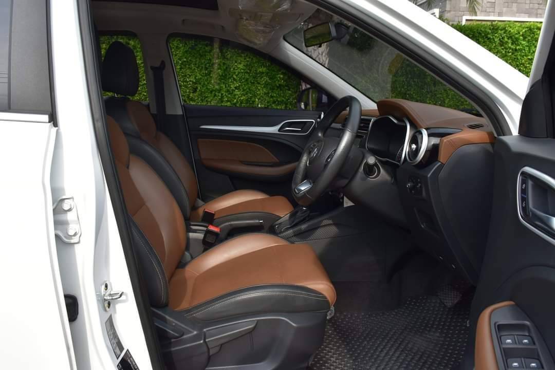 MG ZS 1.5X SUNROOF TOP ปี2018