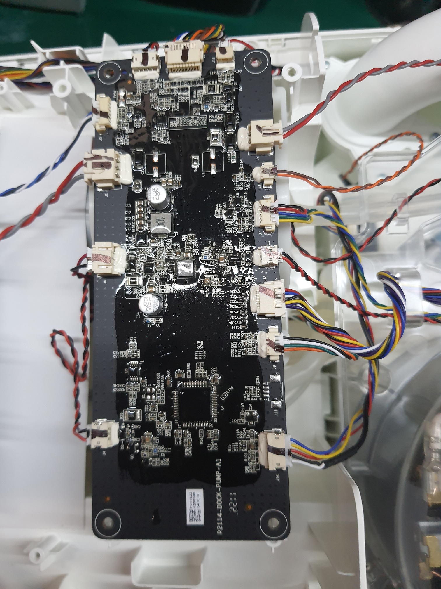 ซ่อมหุ่นยนต์ดูดฝุ่น ยี่ห้อ Xiaomi Mijia รุ่น JZ2201 อาการไม่ดูดน้ำและไม่ทำความสะอาดผ้าถูพื้น