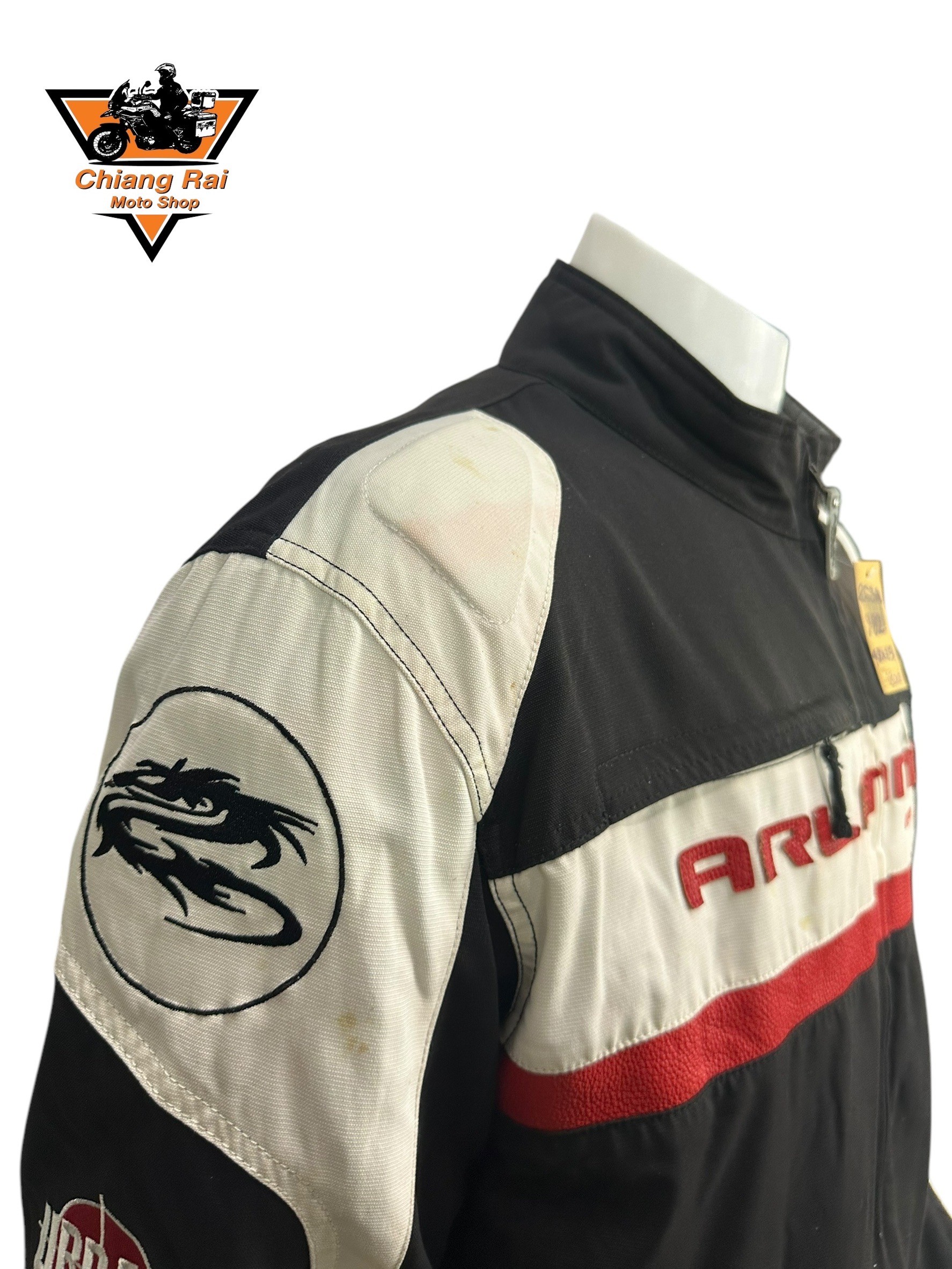 เสื้อขี่มอเตอร์ไซด์( มือสอง) RCSA 982 : อก 48" ยาว 25" (L) **Arlenness**