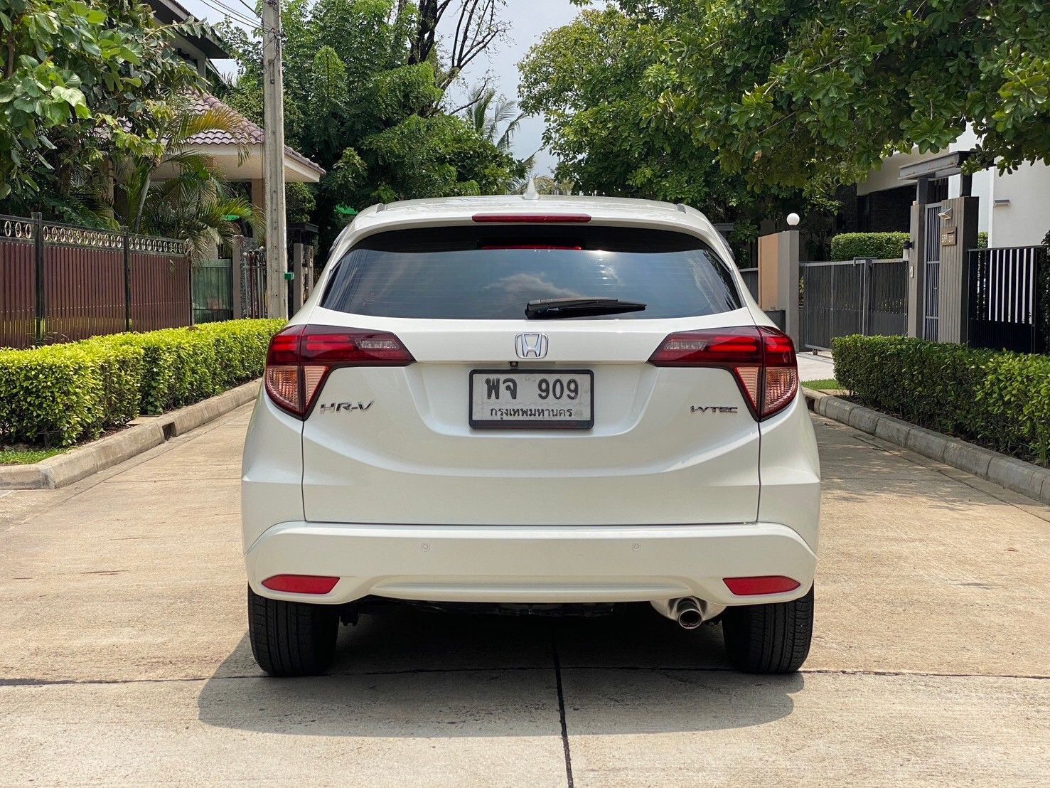 HONDA HRV 1.8 EL หลังคาแก้ว ปี 2015