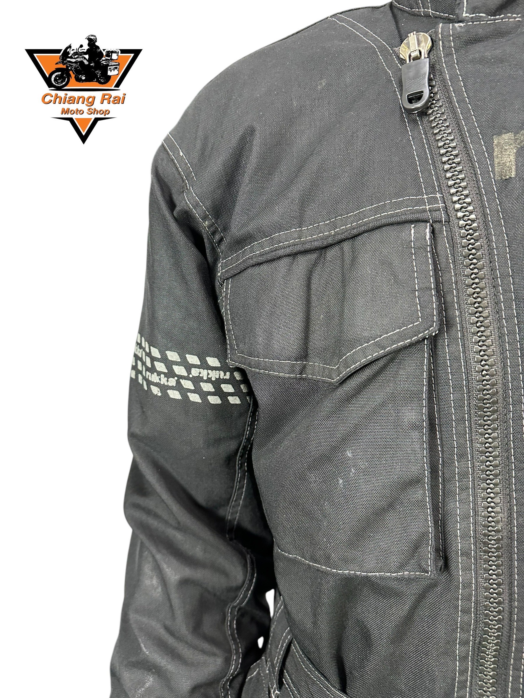 เสื้อขี่มอเตอร์ไซด์( มือสอง) RCTA 746 อก 48" ยาว 27 (L) **rukka**
