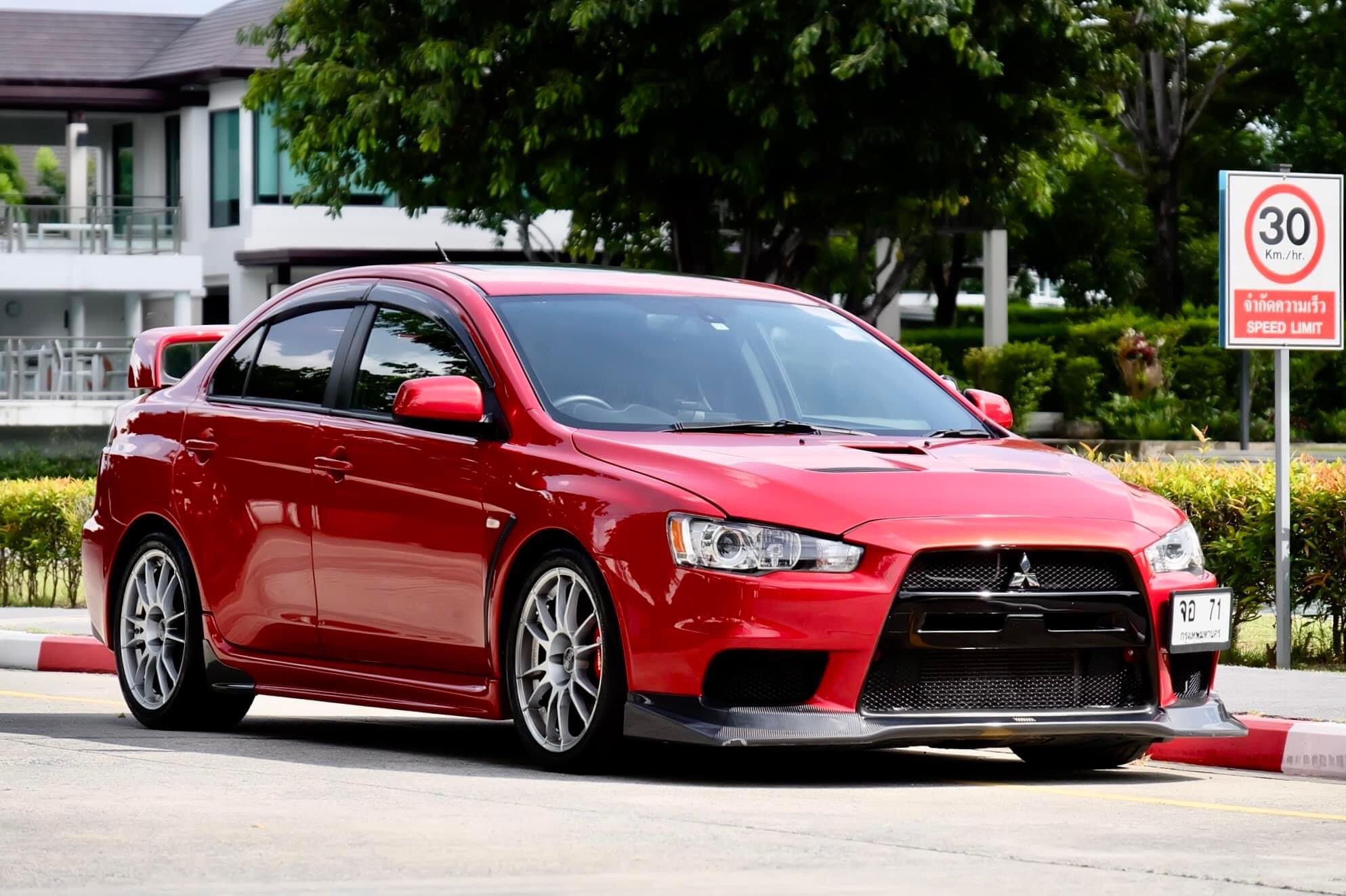 Mitsubishi Evolution X M/T ปี 2011