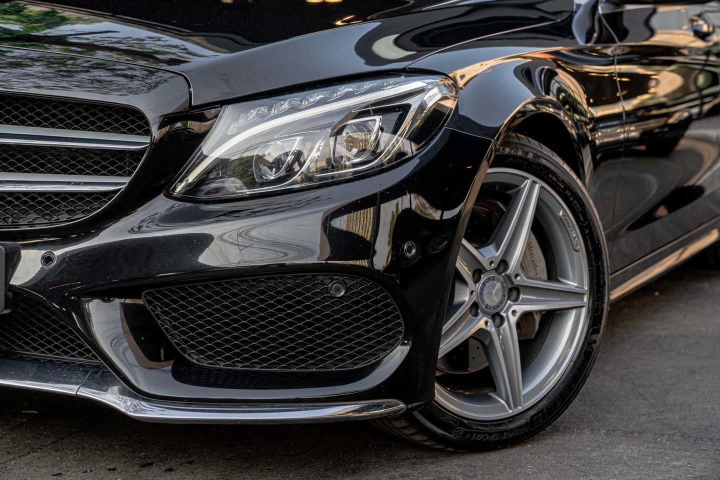 Mercedes-Benz C300 Estate AMG Bluetec Hybrid ปี 2016