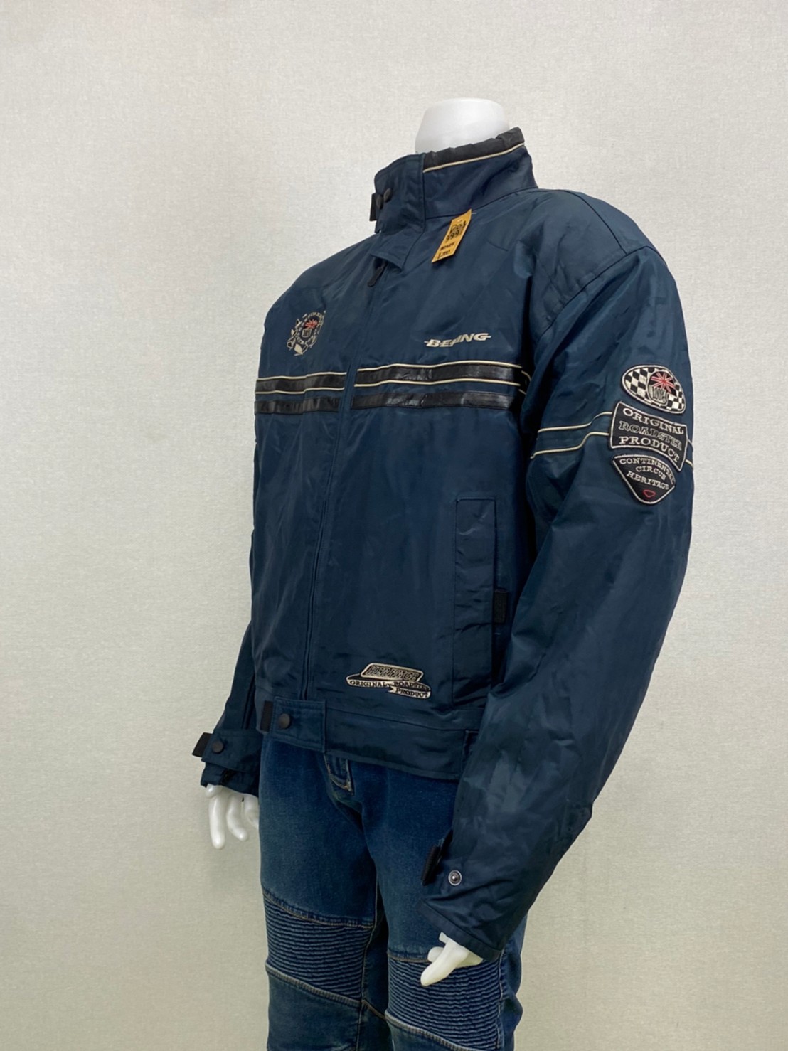 เสื้อขี่มอเตอร์ไซด์( มือสอง) RCS 999: อก 50" ยาว 25" **BERING**