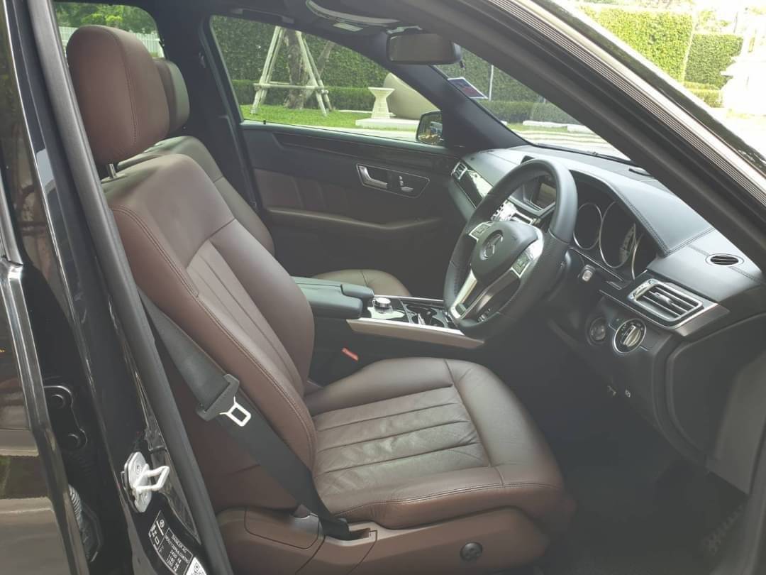 Mercedes E300 blutec Amg ปี 2013