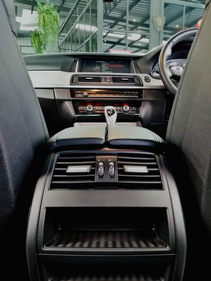 BMW 525d M Sport LCI ปี 2015