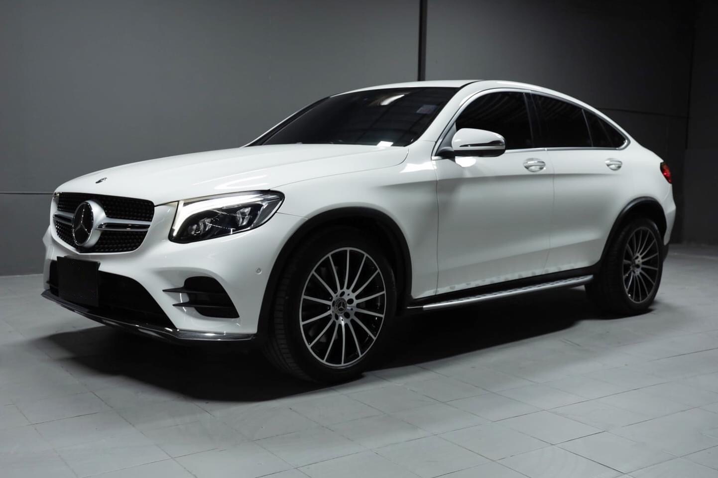 MERCEDES BENZ GLC 250 Coupe 4MATIC AMG Plus ปี 2018