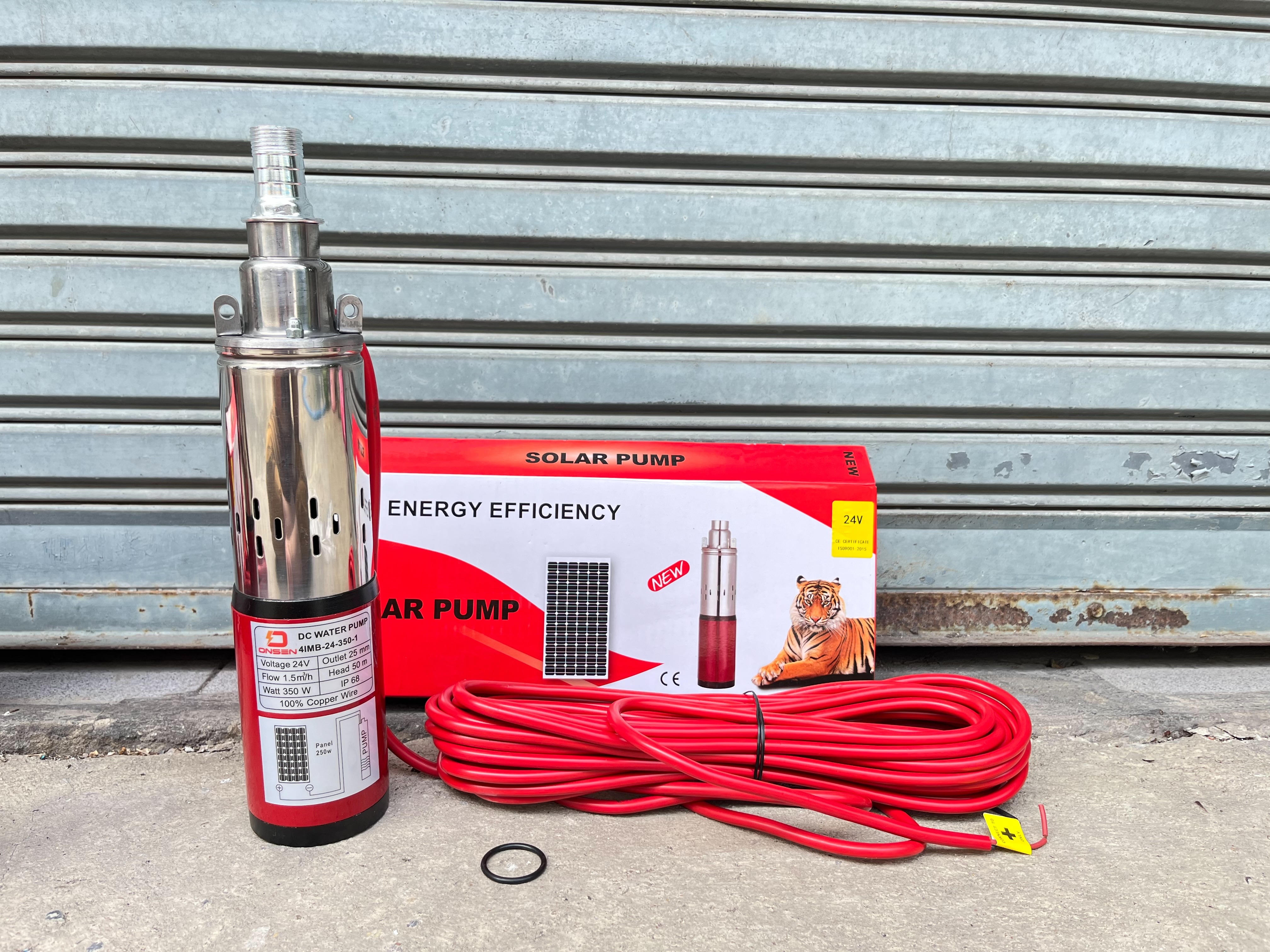 ปั๊มน้ำบาดาล DC 12V 24V 1 นิ้ว ยี่ห้อ ONSEN ลงท่อ 3 นิ้ว ขึ้นไป