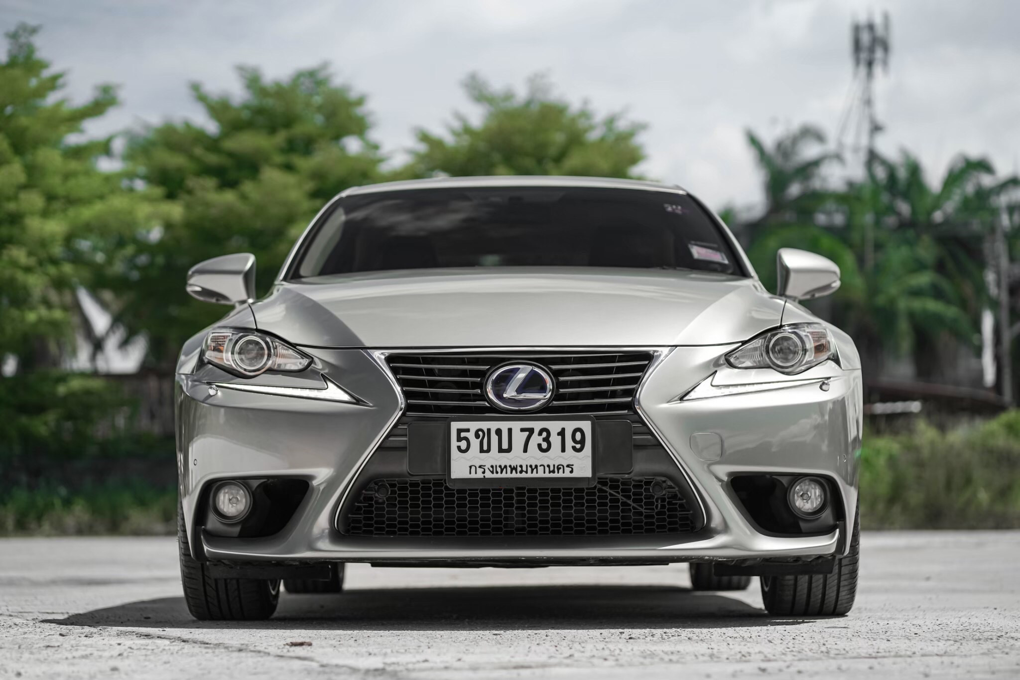Lexus IS300h 2.5 Luxury ปี 2013
