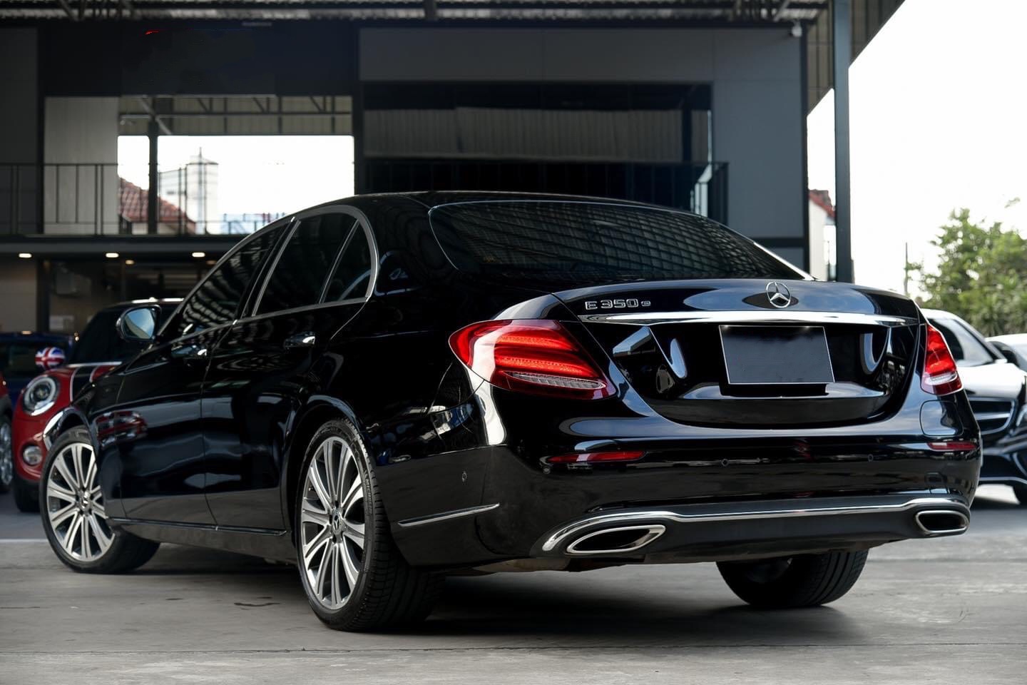 Benz E350e Exclusive ปี 2017