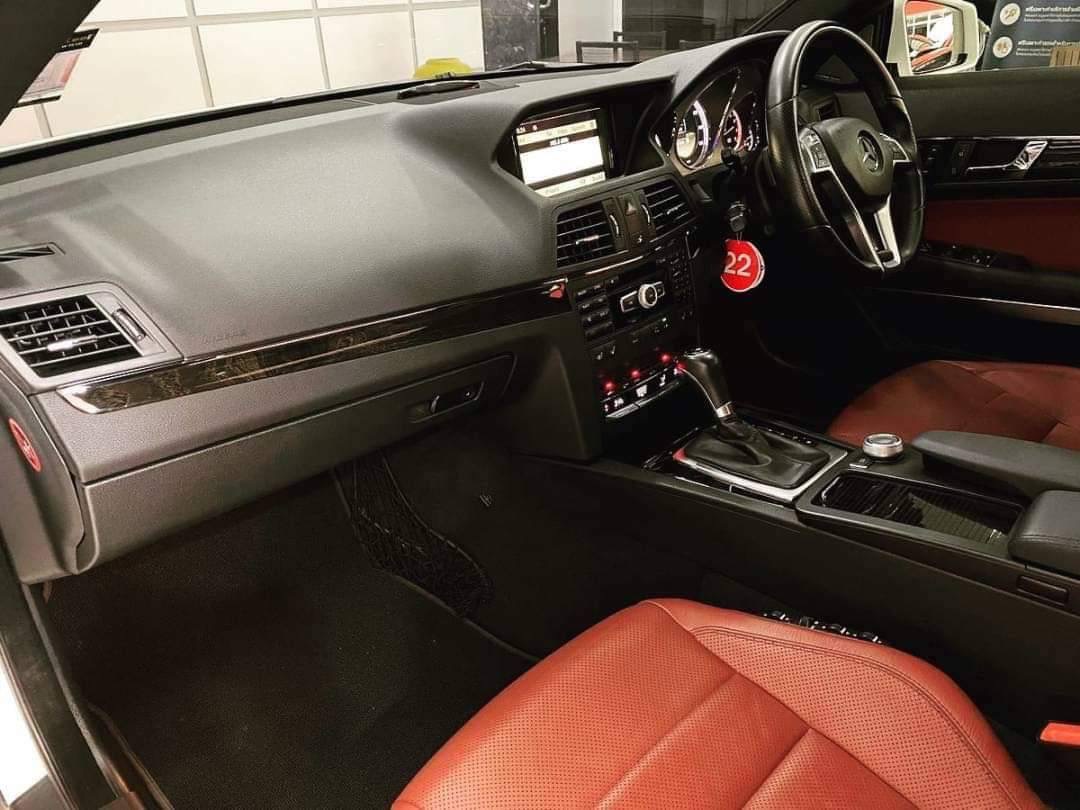 Mercedes Benz E200 CGI Coupe Sport AMG 1.8 เทอร์โบ ปี 2013