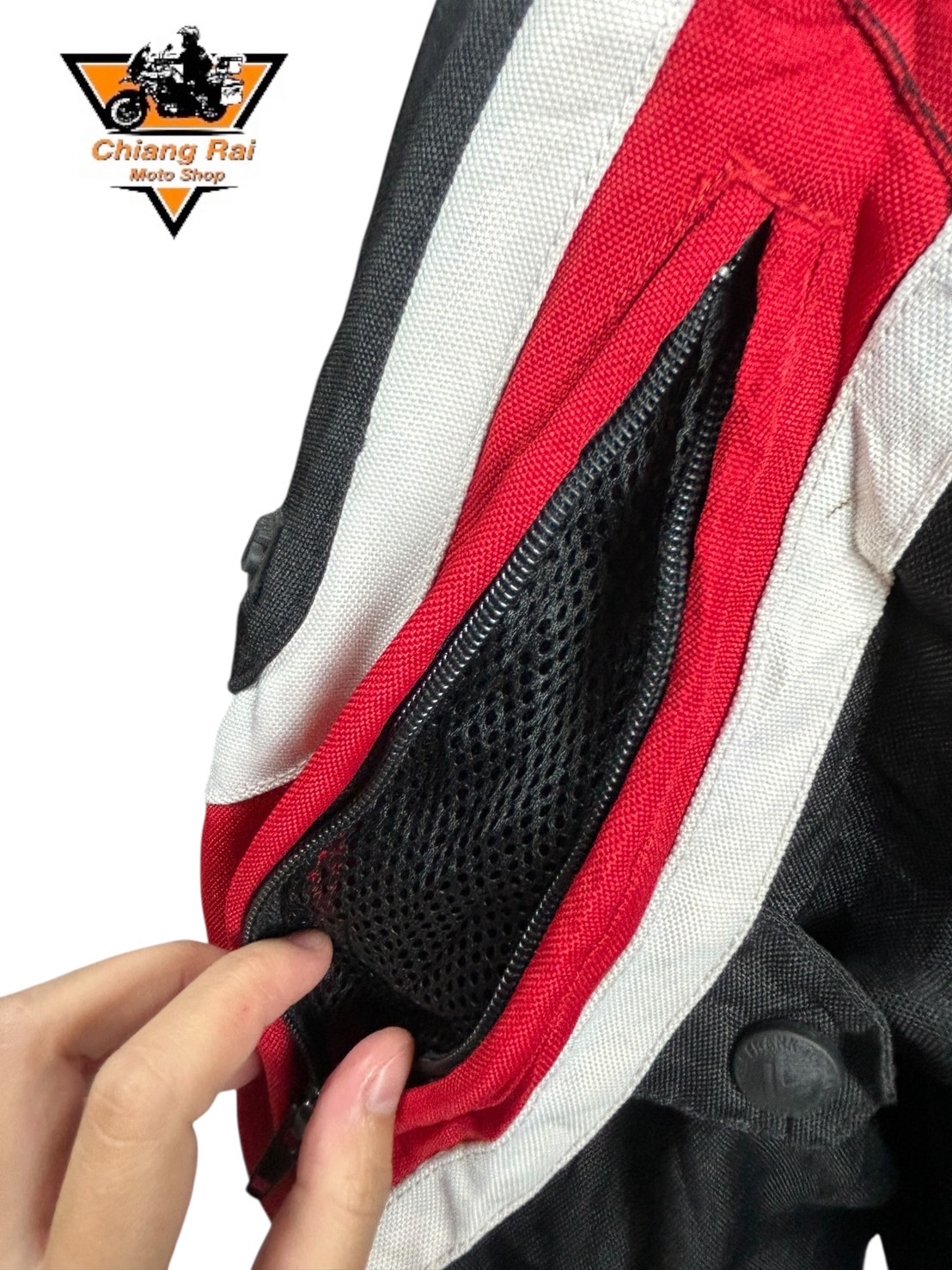 เสื้อขี่มอเตอร์ไซด์( มือสอง) CRSB 036 : อก 46" ยาว 25" (L) **FrankThomas**