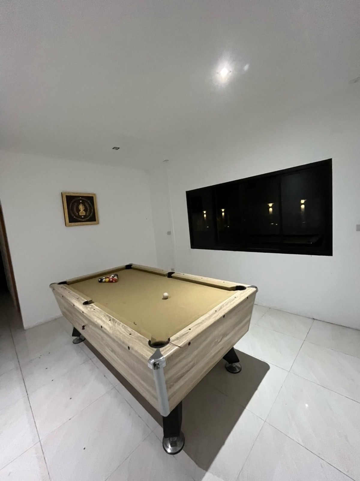 ให้เช่าบ้านหรู ชั้นเดียว ที่ดิน ขนาด 2 งาน ฟื้นที่ใช้สอย ขนาด 200 ตารางวา พร้อมสระว่ายน้ำ ย่านสามโคก