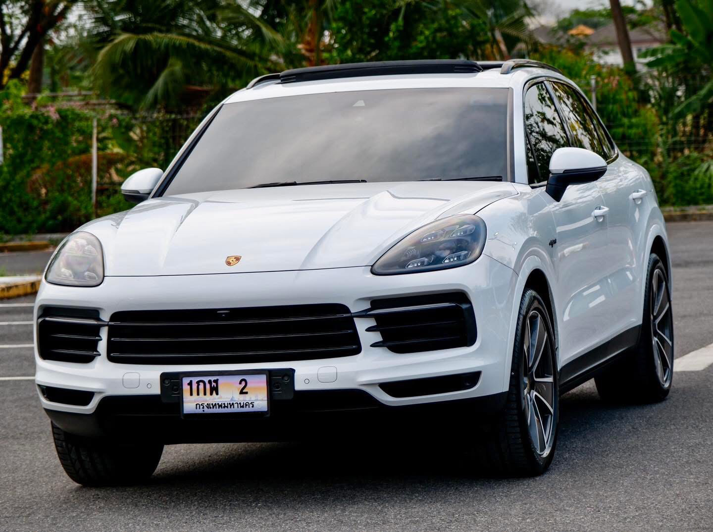 Porsche Cayenne E-Hybrid ปี 2021