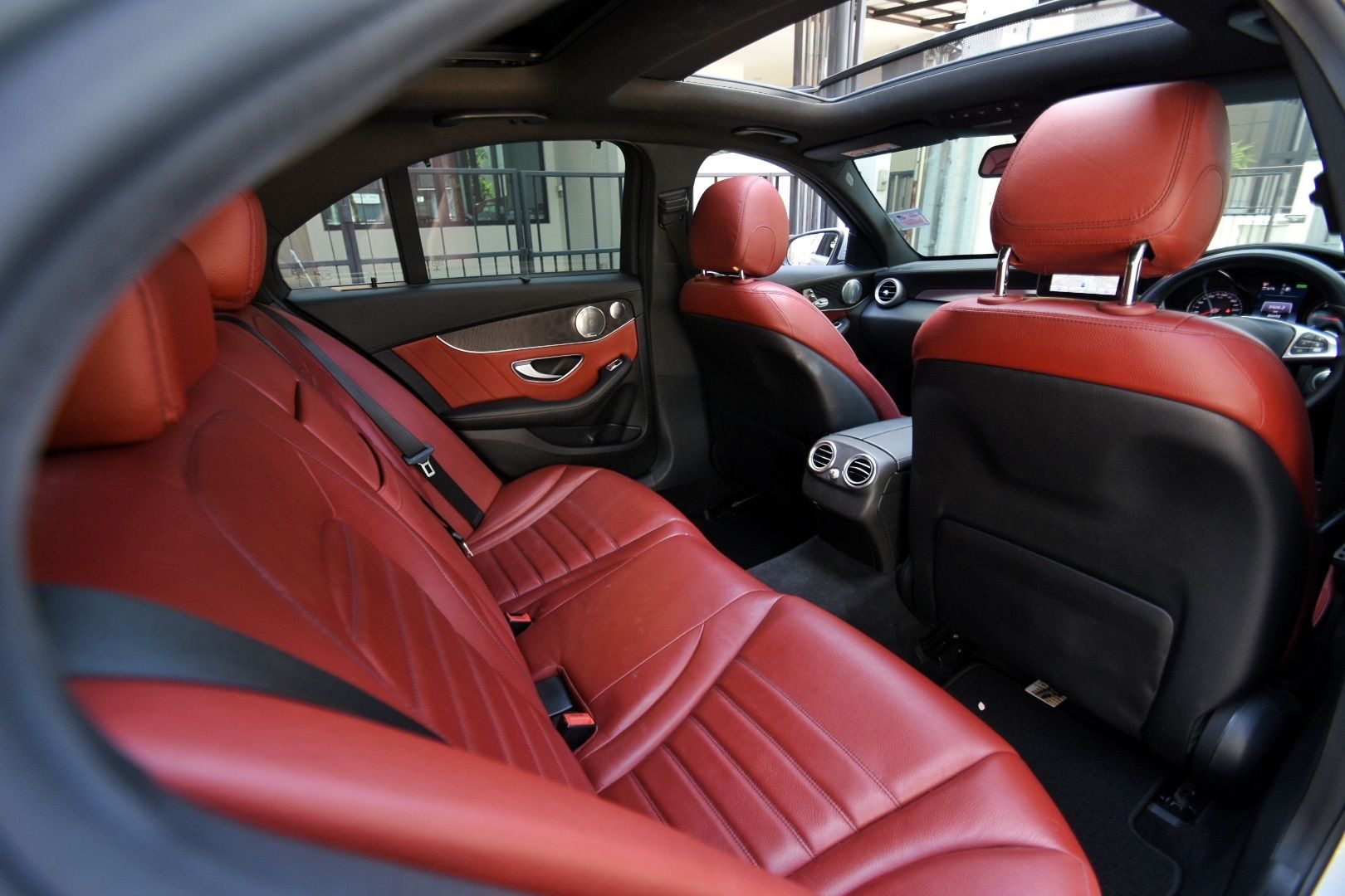 Mercedes Benz C300 Bluetec Hybrid AMG ปี 2015