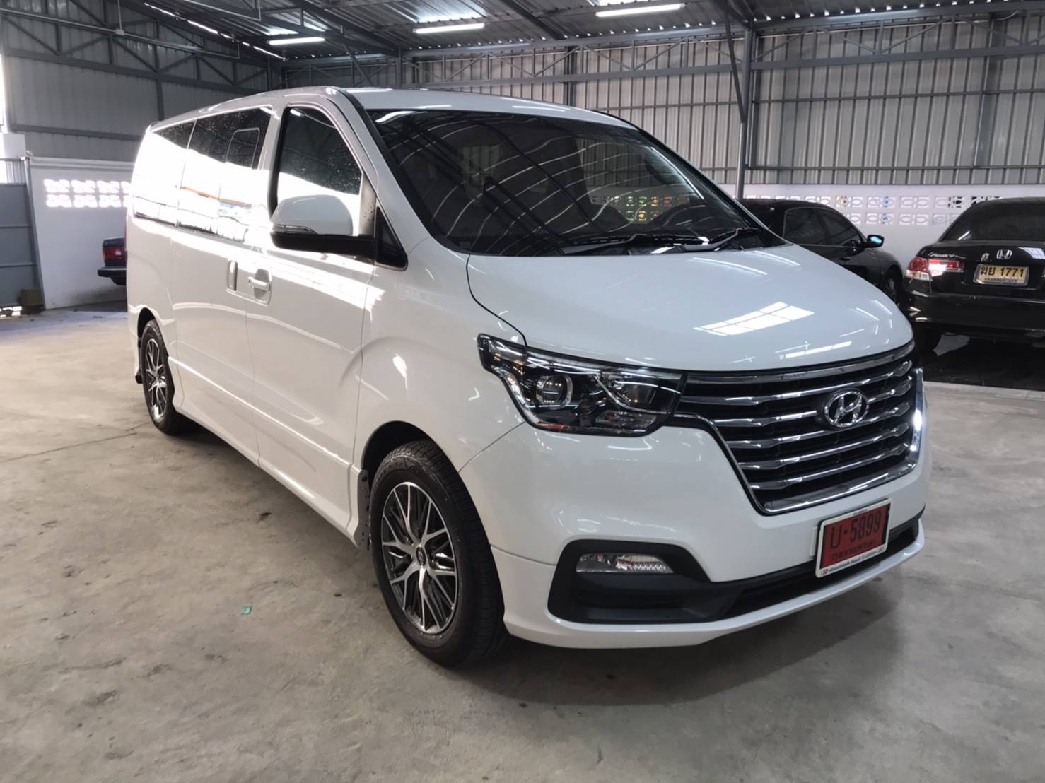Hyundai H1 Limited ปลายปี 2019