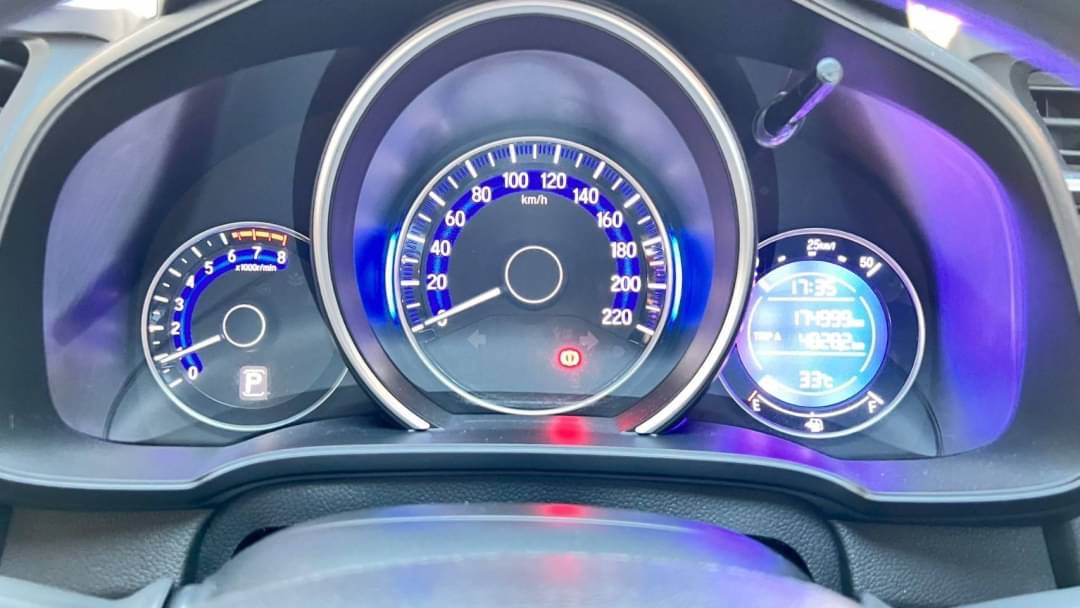 HONDA NEW JAZZ GK 1.5 V PLUS ปี 2016