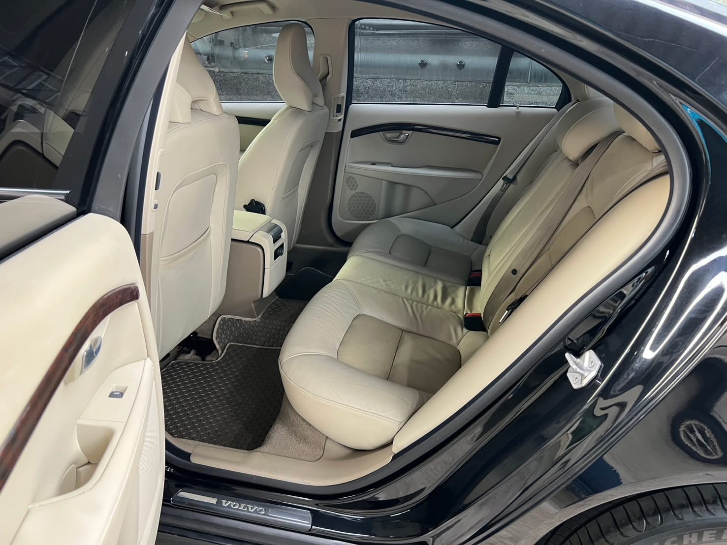 VOLVO S80 2.0 D4 ปี2014