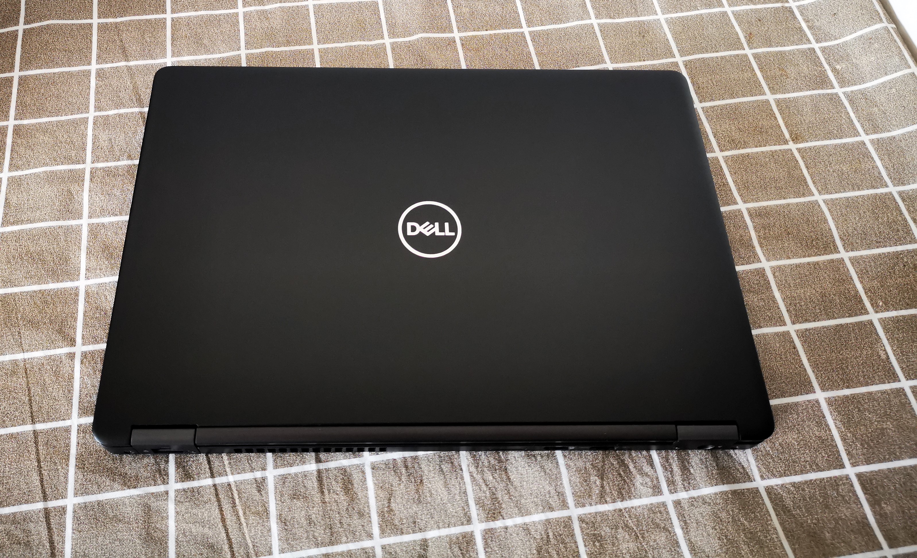 Dell Latitude 5490