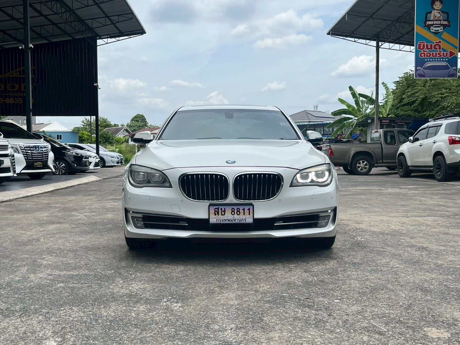 BMW 730Ld 3.0 F02 Sedan รถปี 2014 จดทะเบียน 2015