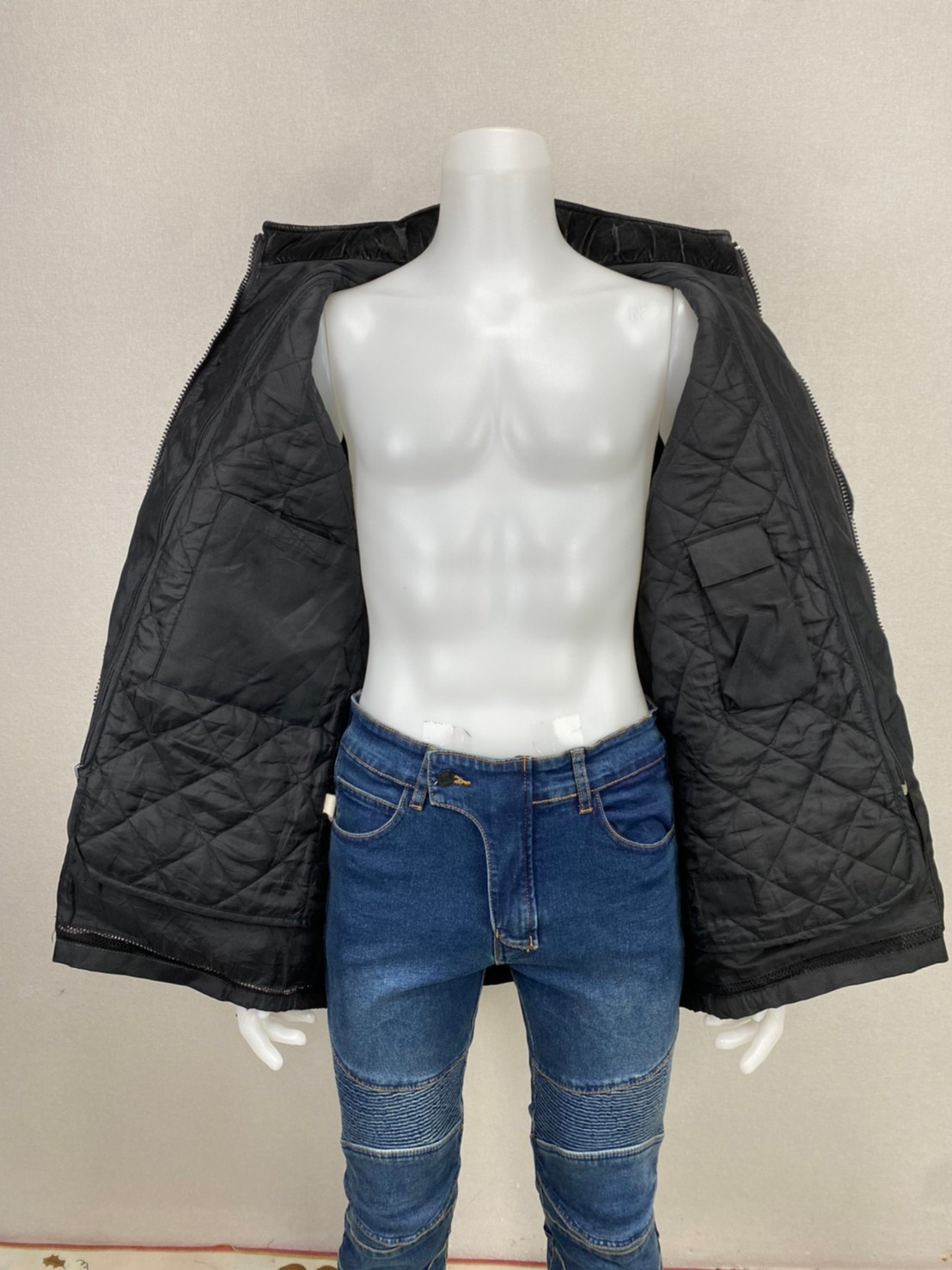 เสื้อขี่มอเตอร์ไซด์( มือสอง) RCTA 117 อก 52" ยาว 31" ยี่ห้อ**DMP**