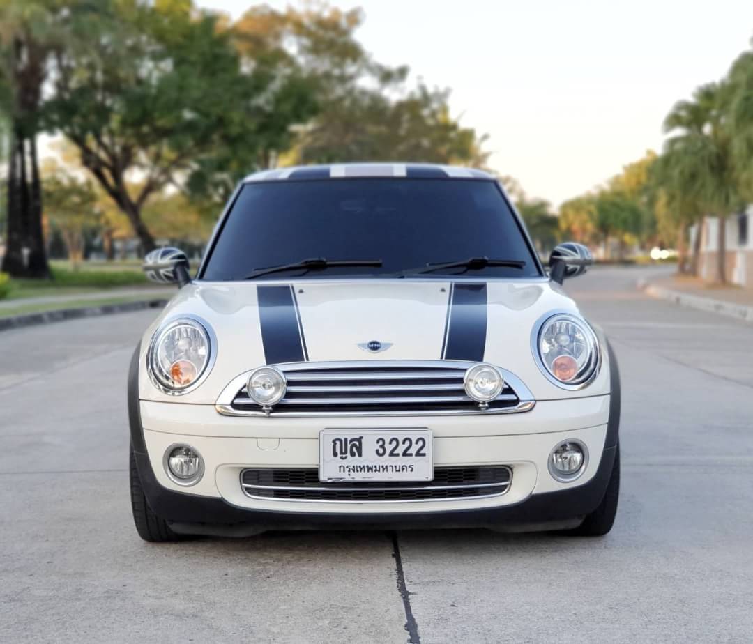 Mini Cooper look2 R56 ปี 2011