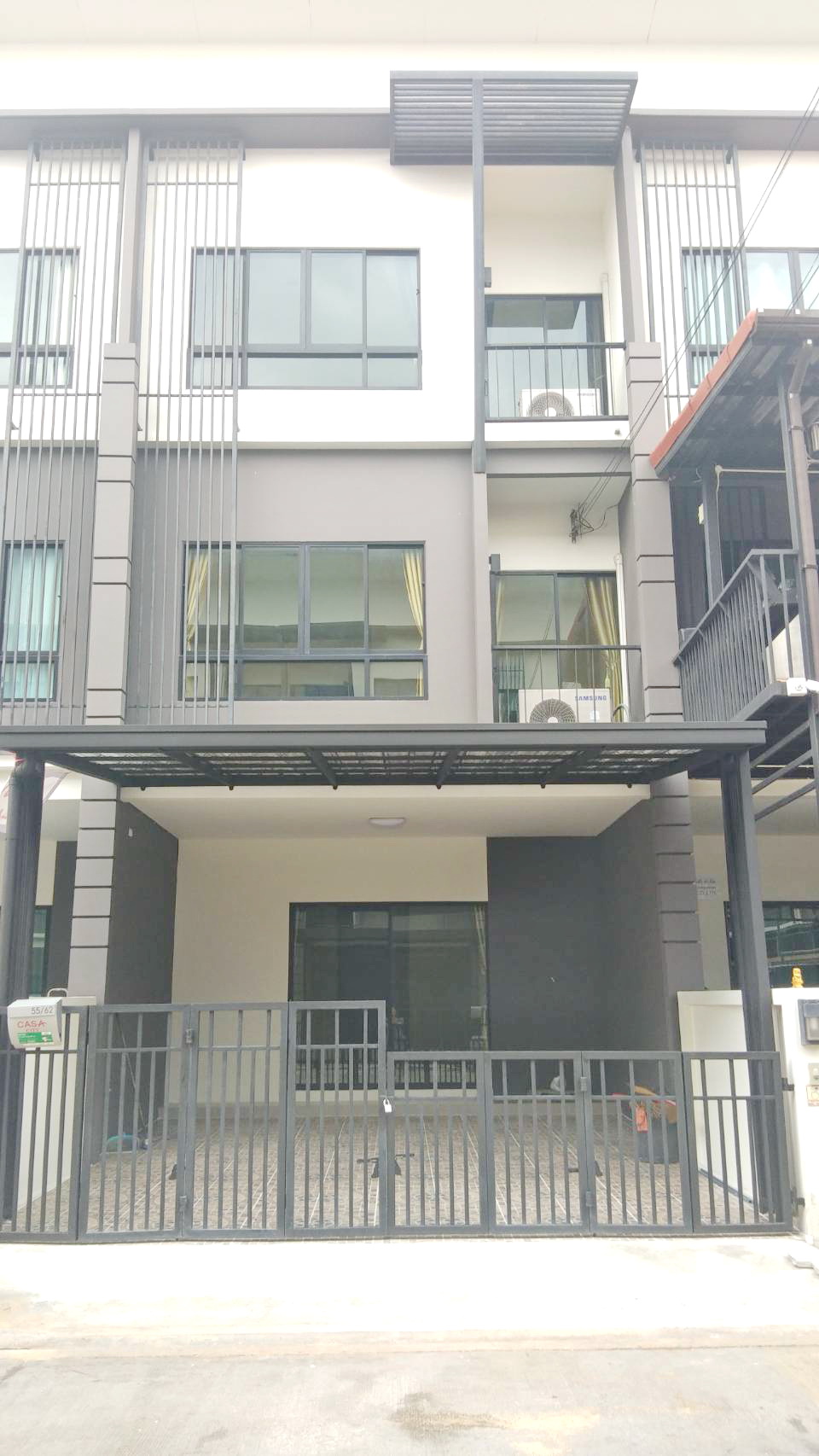 ให้เช่าทาวน์โฮม 3 ชั้น ม. คาซ่า ซิตี้ วงแหวน ลำลูกกา คลอง5