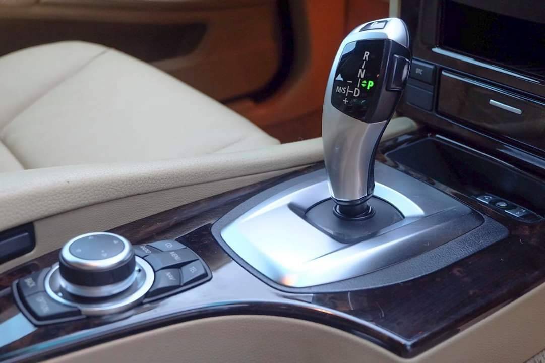 BMW E60 520d Lci ปี2009