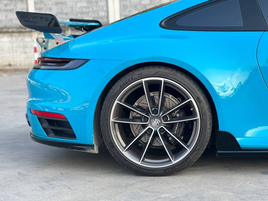 Porsche Carrera 992 ปี2020