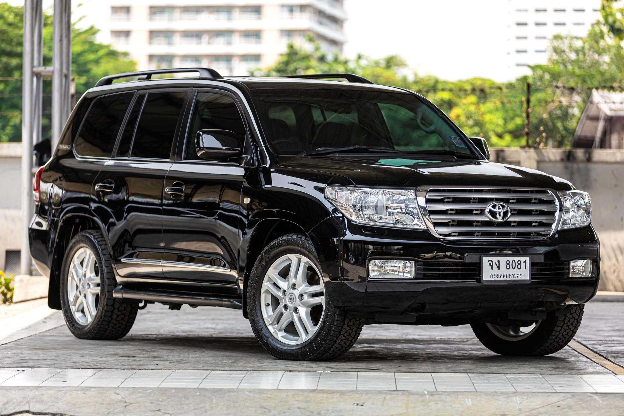 Toyota LandCruiser VX200 4.5 V8 Diesel ปี 2012